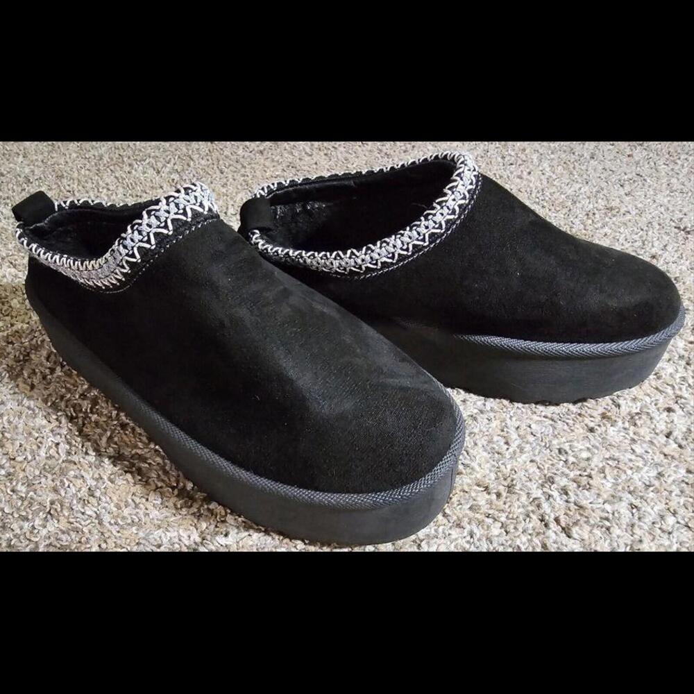 Sheln Eur40 Black Clog Platform Slides - image 1